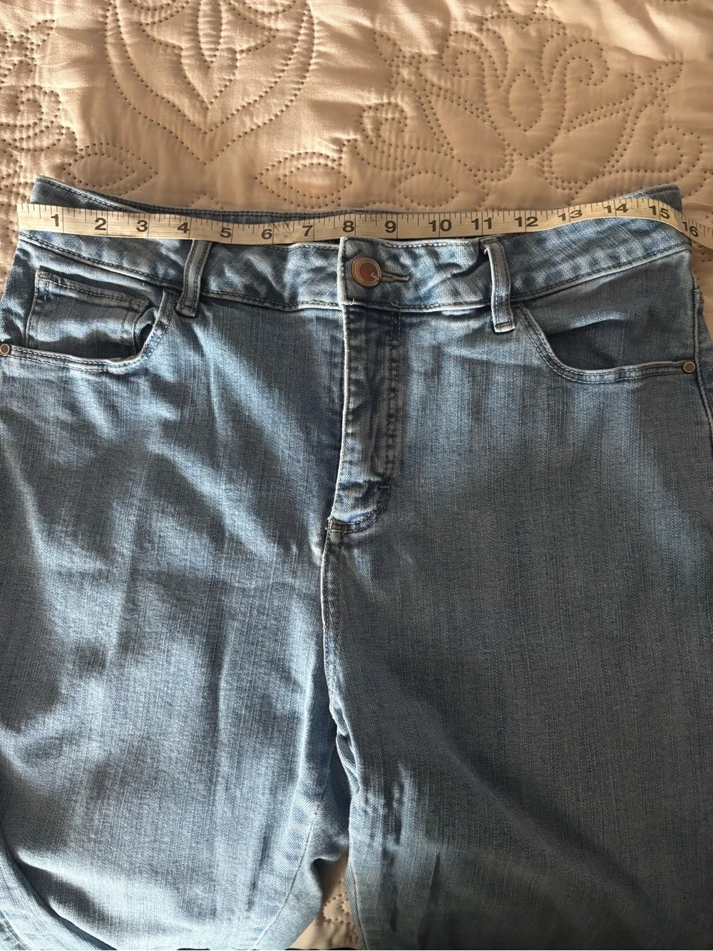Lee classic straight